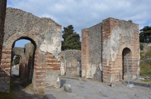 2-Porta Ercolano5